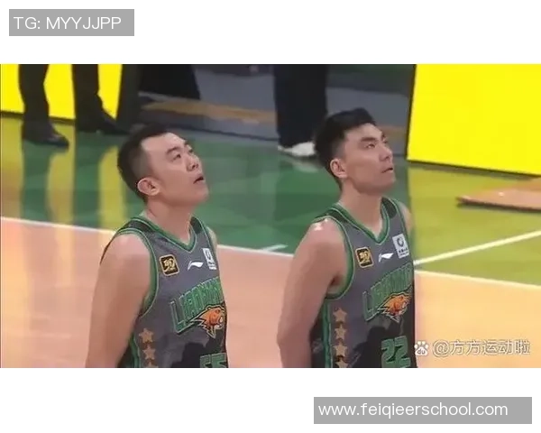 CBA复赛精彩对决广东队迎战青岛队争夺季后赛席位 CBA复赛精彩对决广东队迎战青岛队争夺季后赛席位