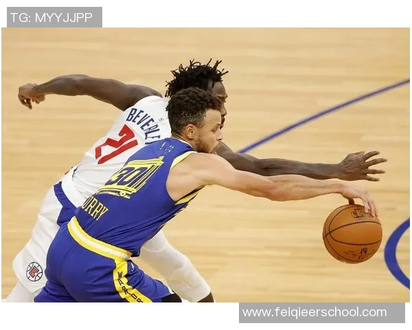 CCTV5直播勇士与快船激战分析精彩瞬间与球员表现全景回顾